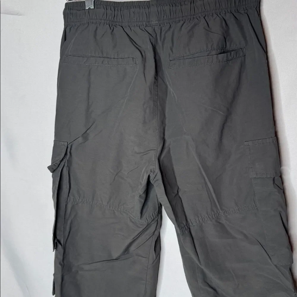 PacSun Men’s Baggy Charcoal Grey Cargo Pants. Size Small.